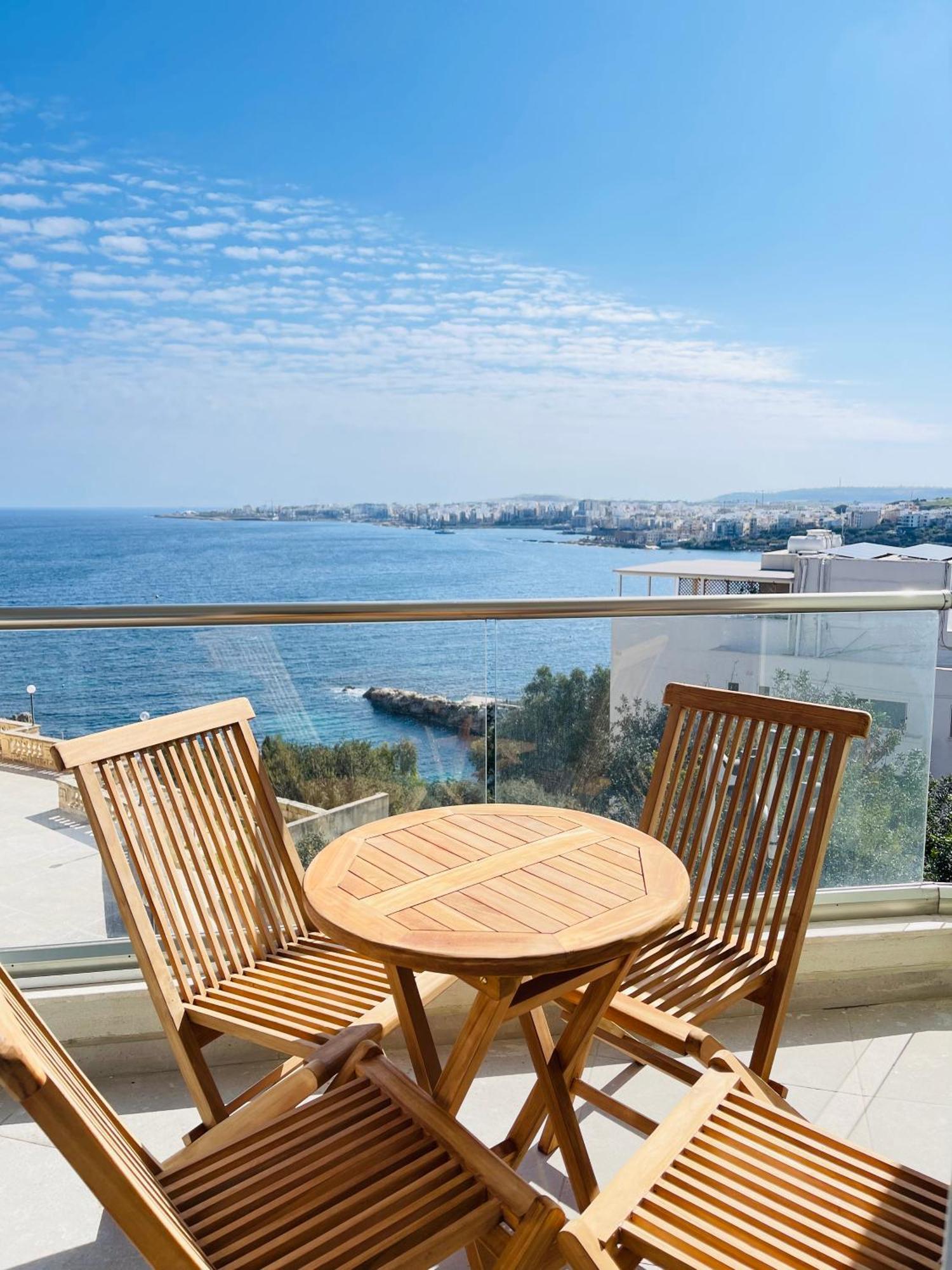 Blu Mar Sea View Apartments St. Paul's Bay Exteriör bild