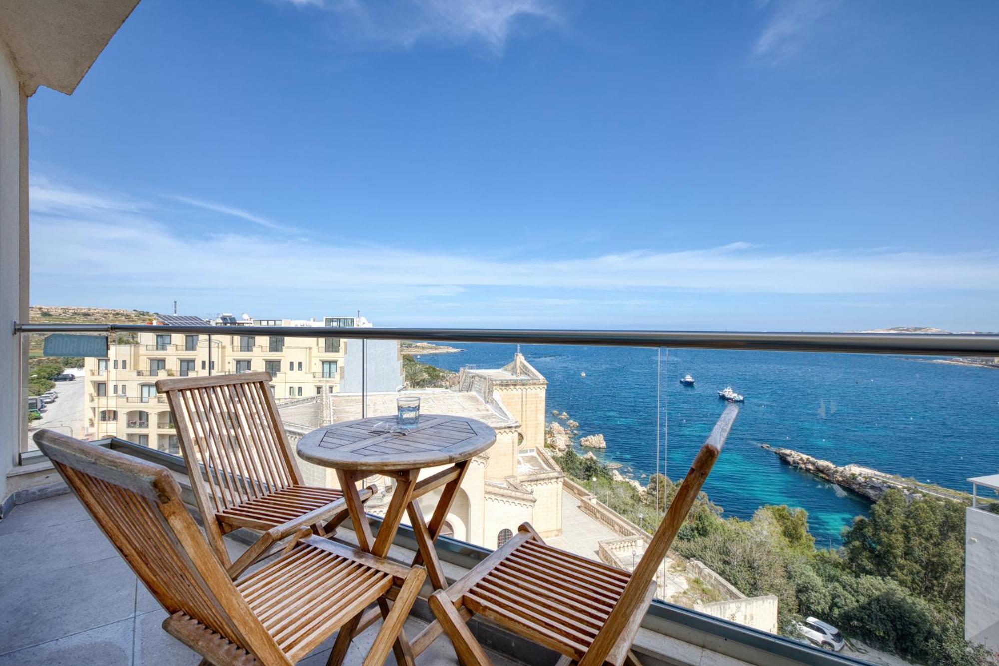 Blu Mar Sea View Apartments St. Paul's Bay Exteriör bild