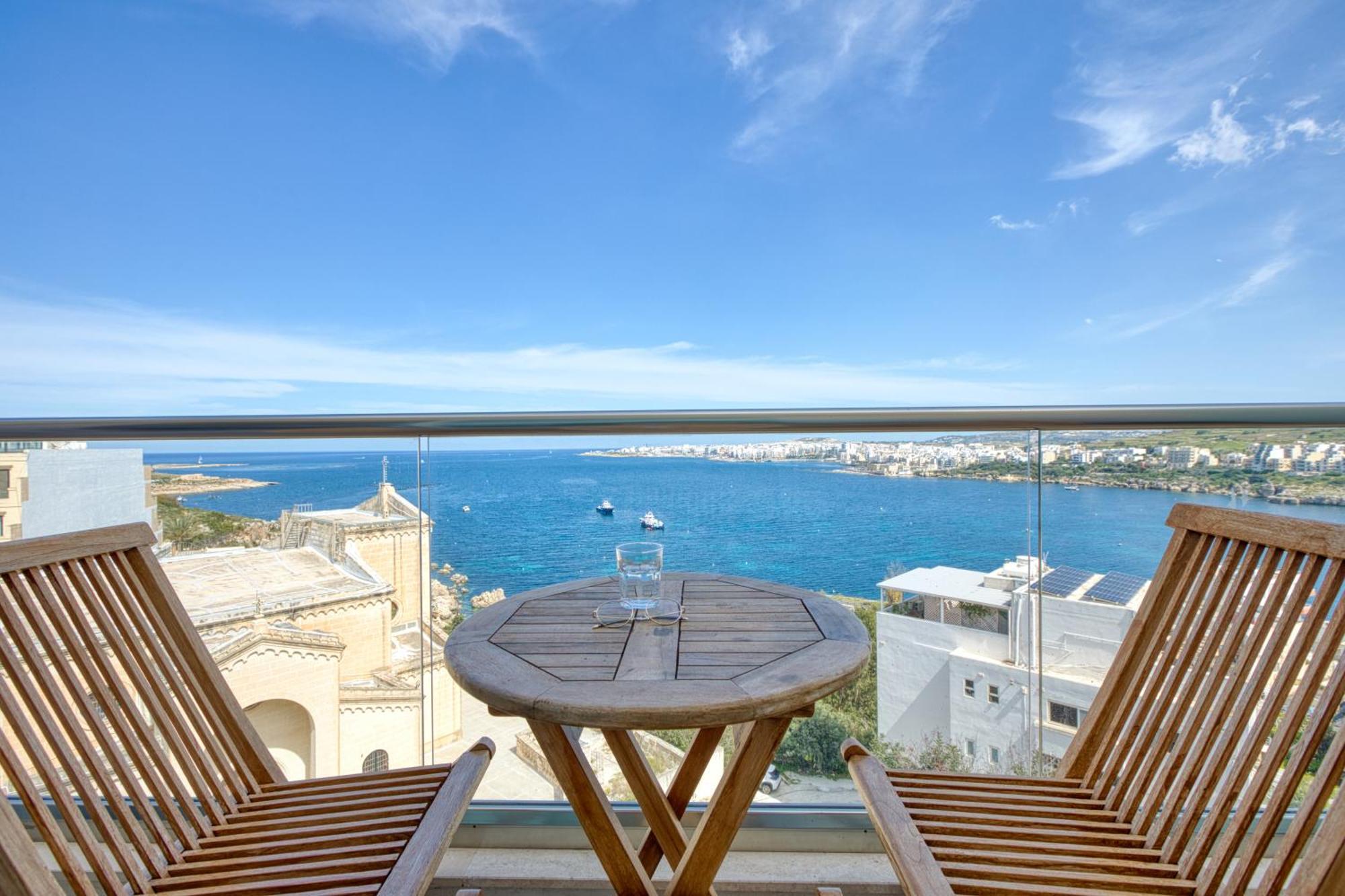 Blu Mar Sea View Apartments St. Paul's Bay Exteriör bild
